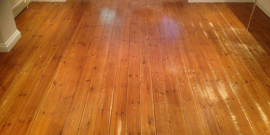 Before-DINING ROOM OILED PITCH PINE IN ENFIELD