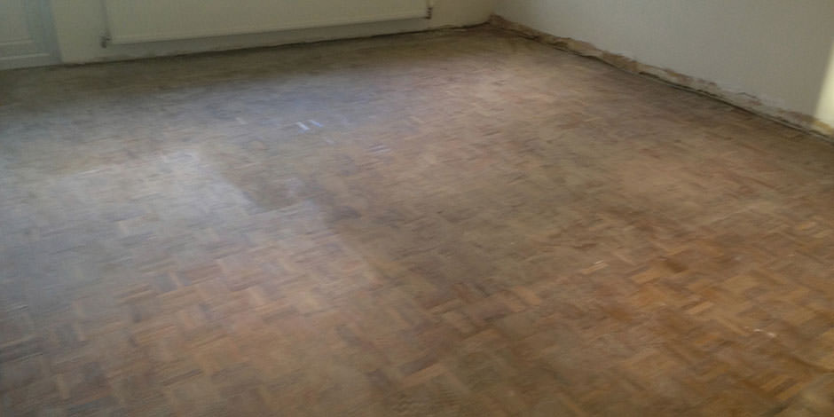 Before-LOUNGE OILED TEAK PARQUET FLOOR IN STANMORE
